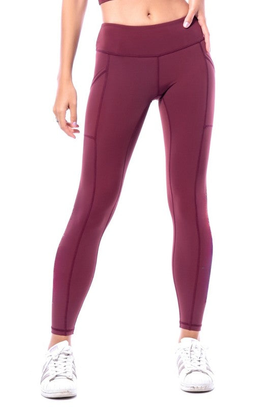 Pocket Ease Performance Leggings