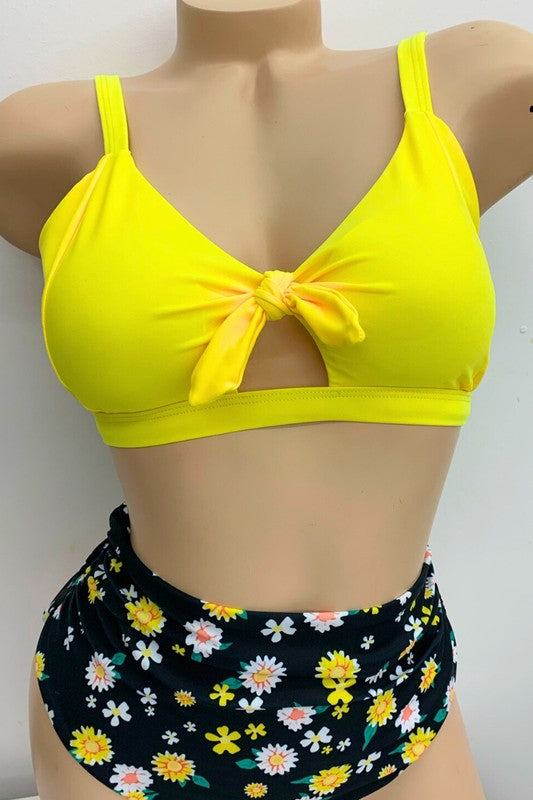 Lilac & Daisy Floral High-Waisted Bikini Set S-M-L 3 pcs 1 pack