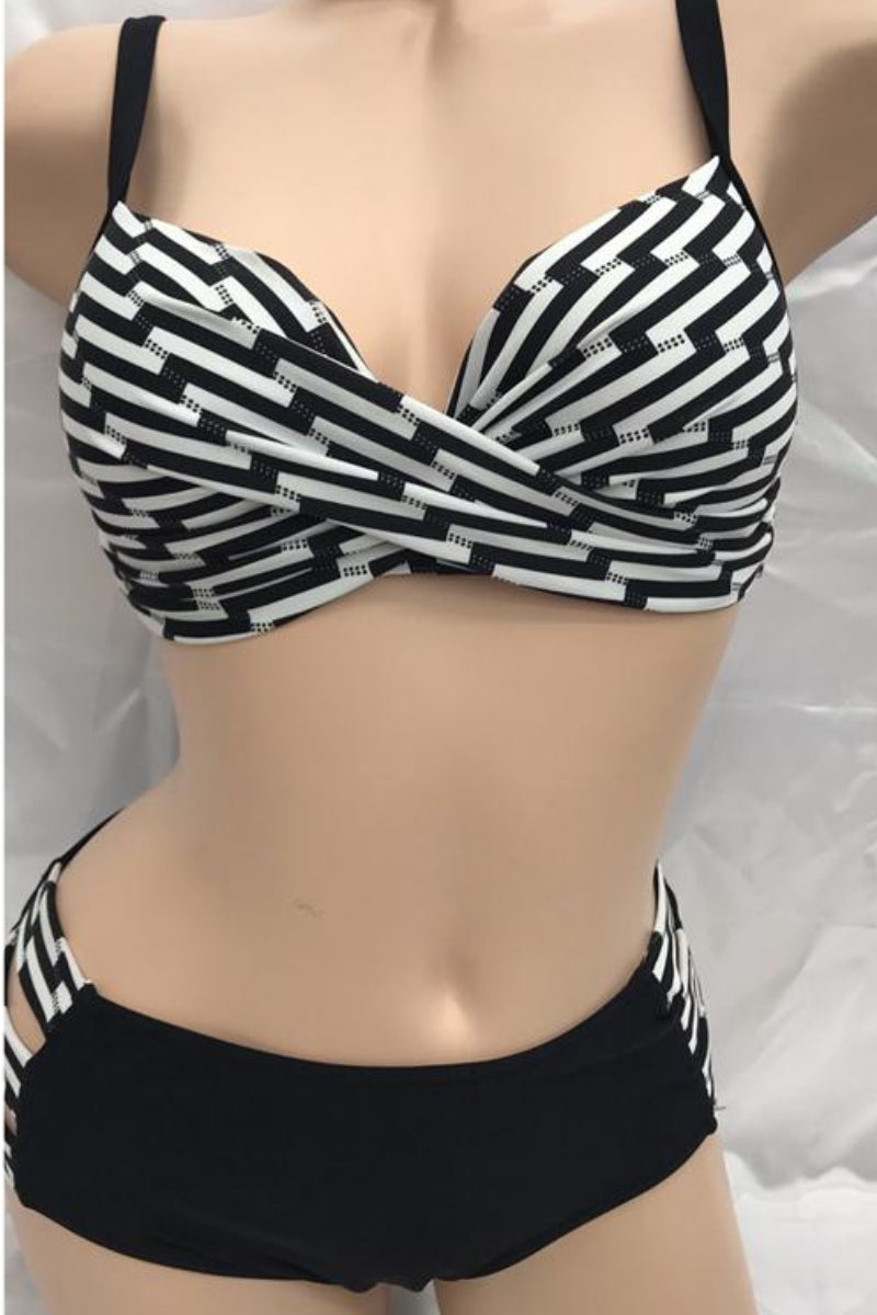 Twisted Stripe Bandeau Top and Strap Side Bottom S1-M1-L1 3 pcs 1 pack