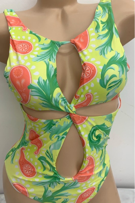 Center Cross Twisted Paisley Swimwear S1-M1-L1 3pcs 1 Pack